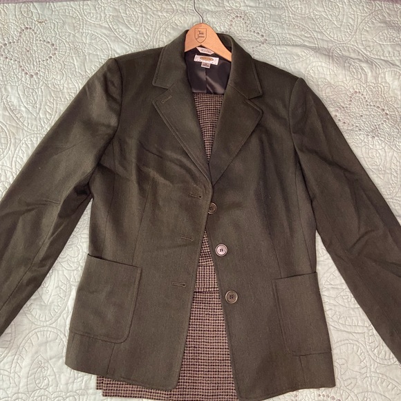 Suit set - Picture 2 of 4